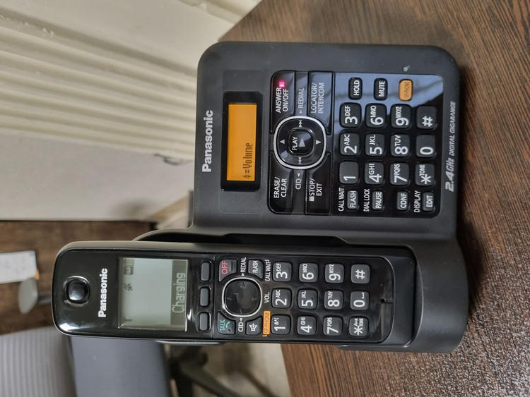 تلفن بی سیم پاناسونیک مدل KX-TG3811BX (اورجینال مالزی )